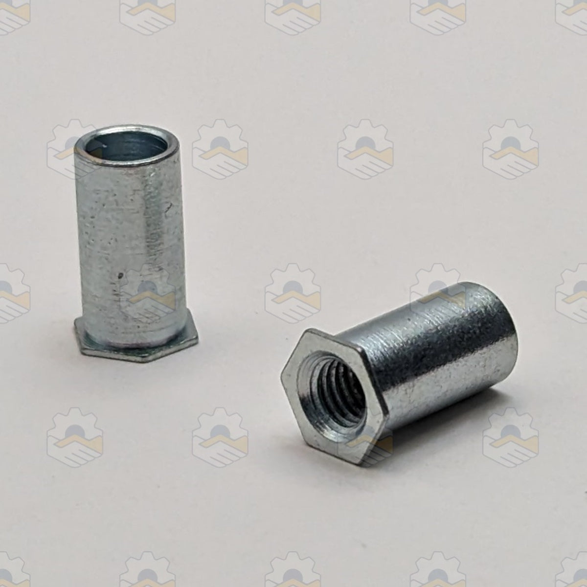 THROUGH HOLE THREADED STANDOFF - St – PS Components